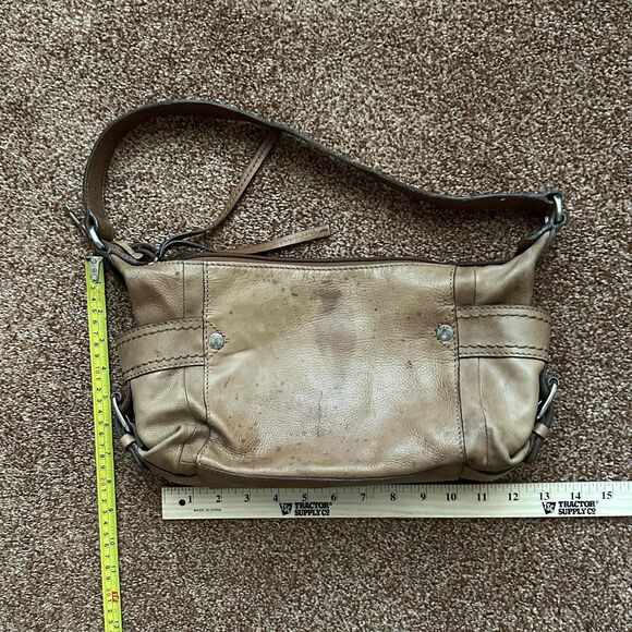 Fossil Leather Shoulder Bag Baguette Brown Zip 75082 Key Charm Compartments - Picture 9 of 10